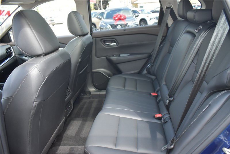 Used 2023 Nissan Rogue SL w/ SL Premium Package AWD/4WD image 24