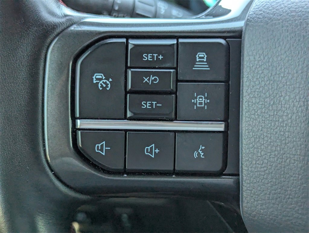 Used 2022 Ford Expedition Max Limited image 22