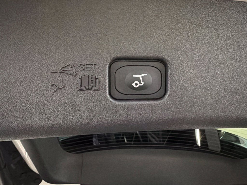 New 2026 Lincoln Nautilus Reserve AWD/4WD image 43