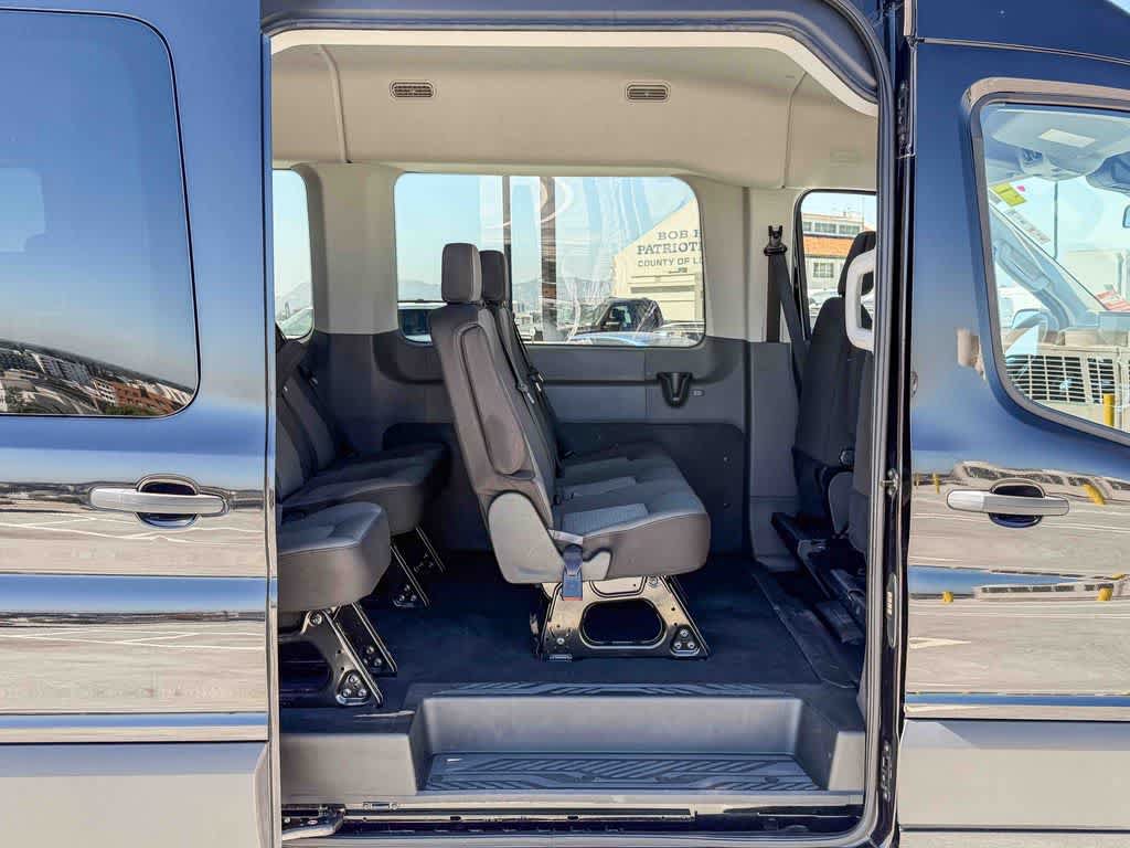 Used 2025 Ford Transit 350 XLT RWD image 17