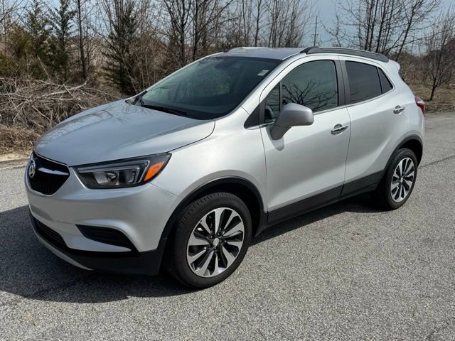 Used 2022 Buick Encore Preferred w/ Safety Package AWD/4WD image 1