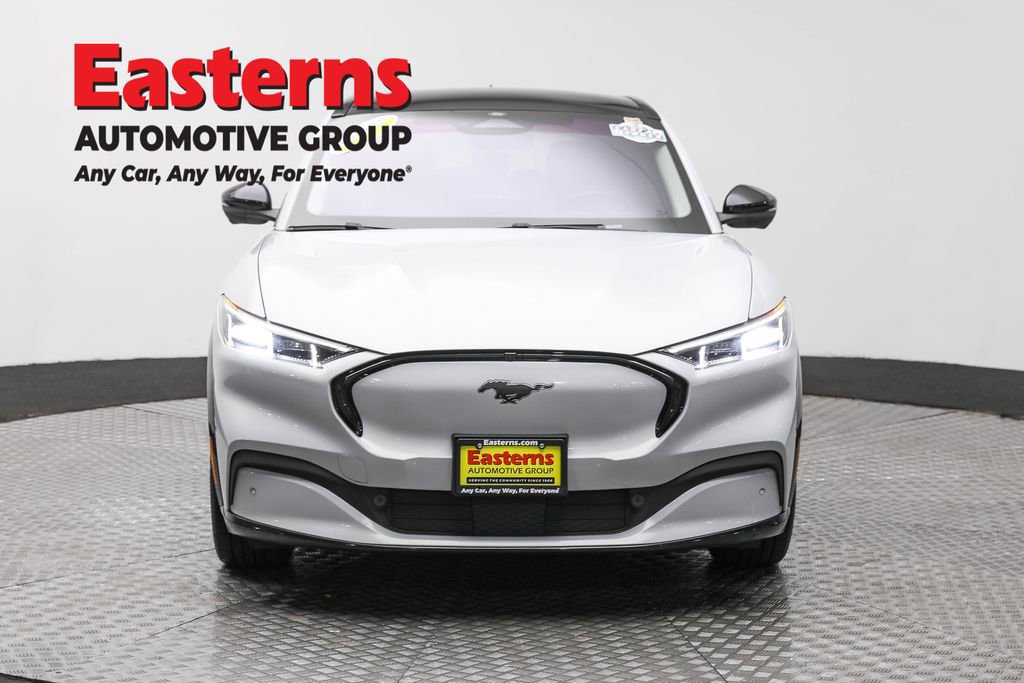 Used 2022 Ford Mustang Mach-E Premium image 2