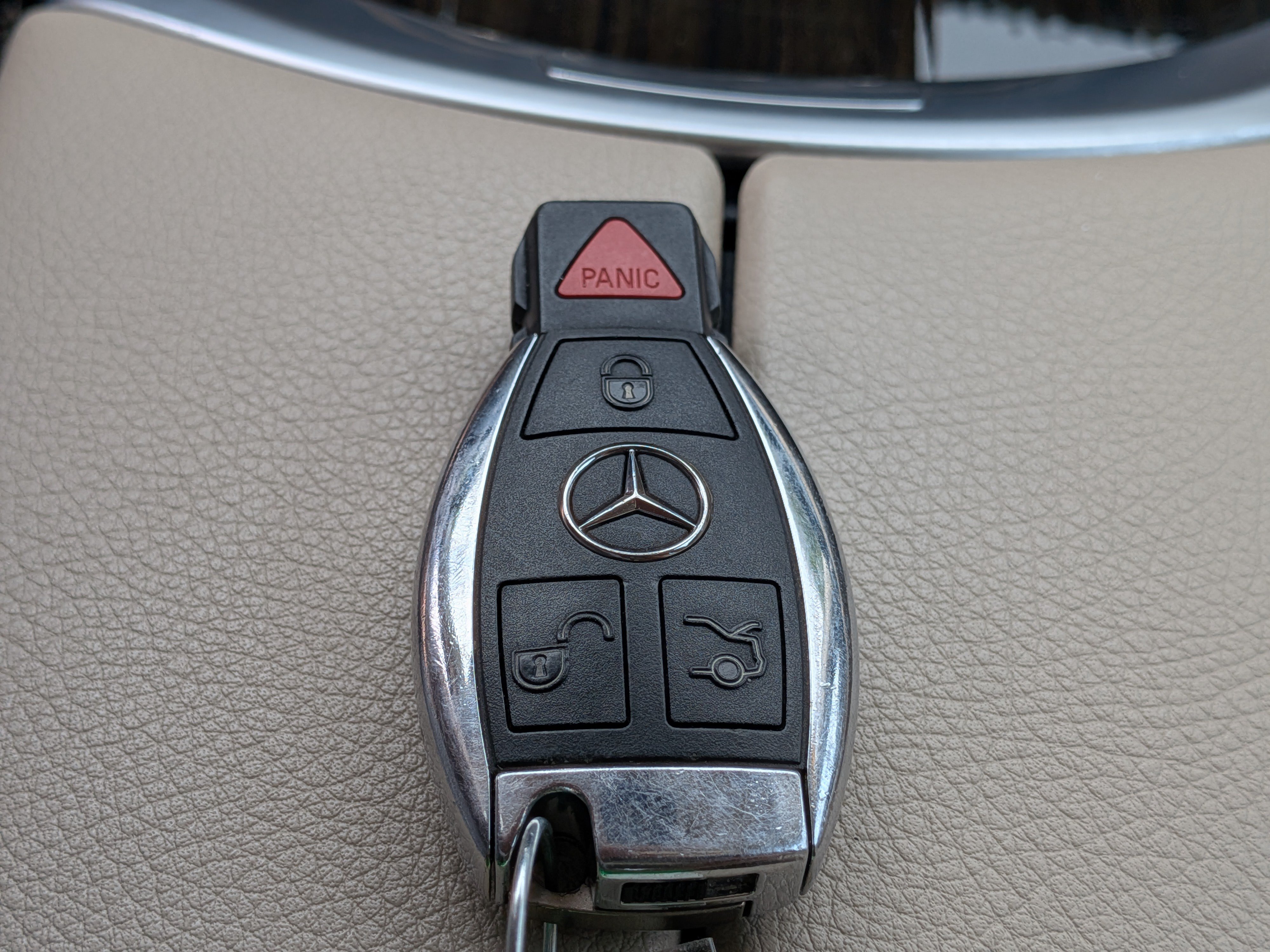 Used 2019 Mercedes-Benz GLC 300 image 34
