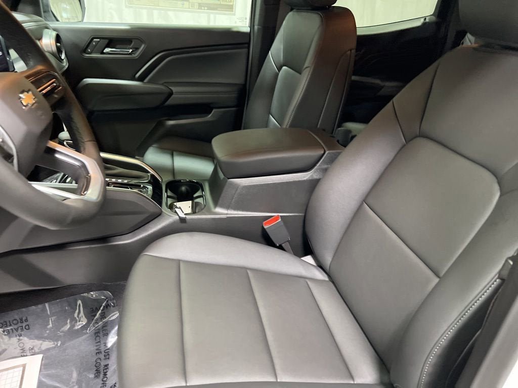 New 2025 Chevrolet Colorado LT w/ LT Convenience Package RWD image 20