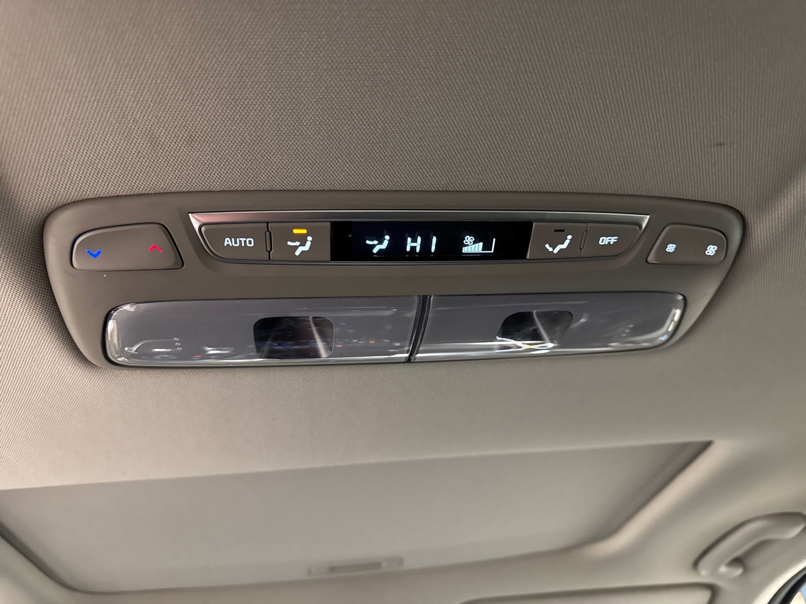Used 2022 Kia Telluride EX w/ EX Premium Package AWD/4WD image 34