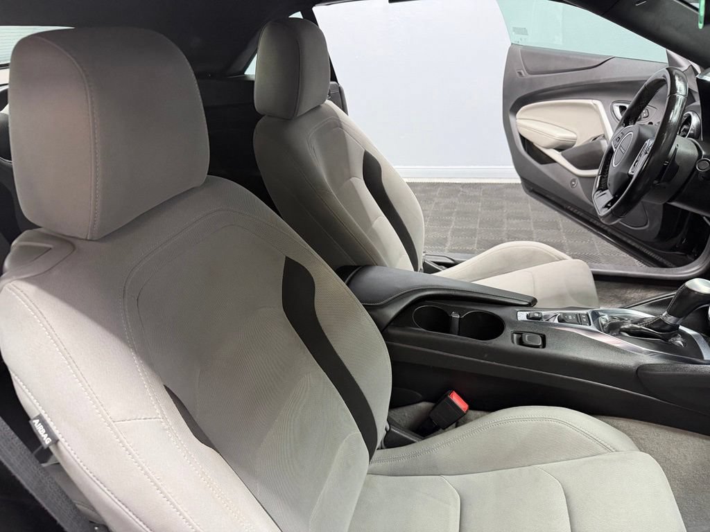 Used 2023 Chevrolet Camaro LT RWD image 42