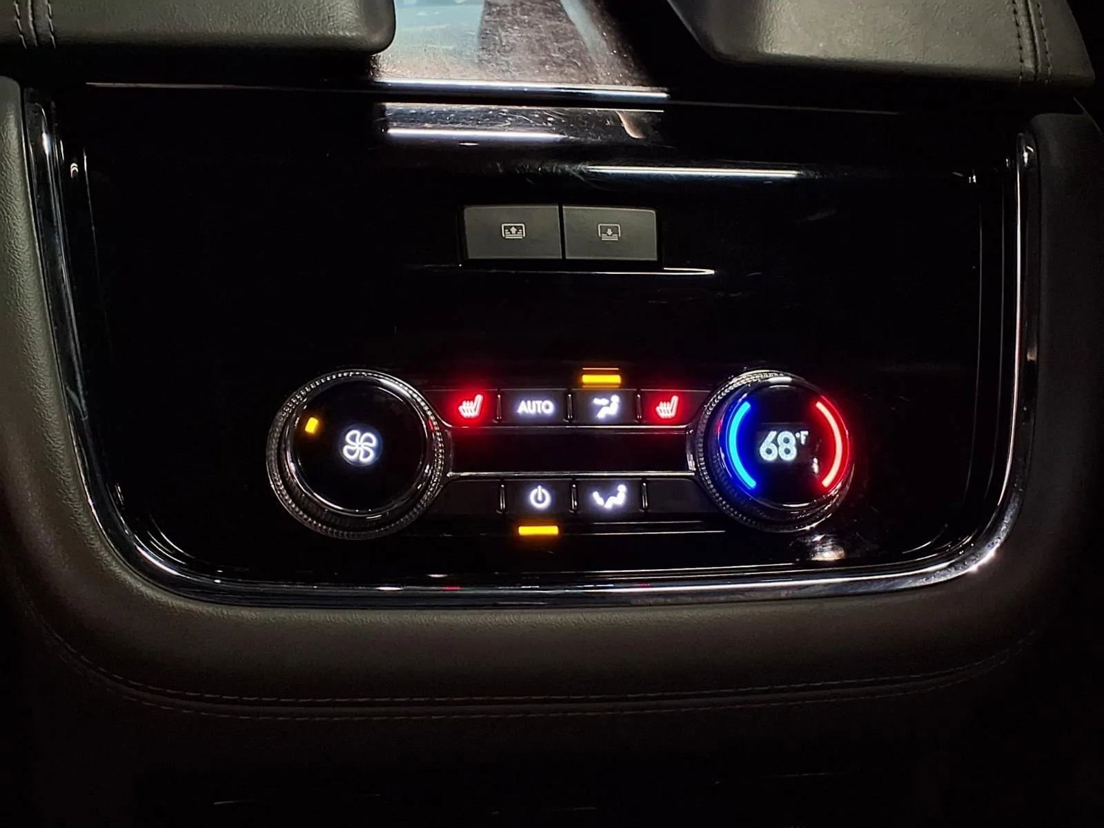 Used 2019 Lincoln Navigator L Reserve image 21