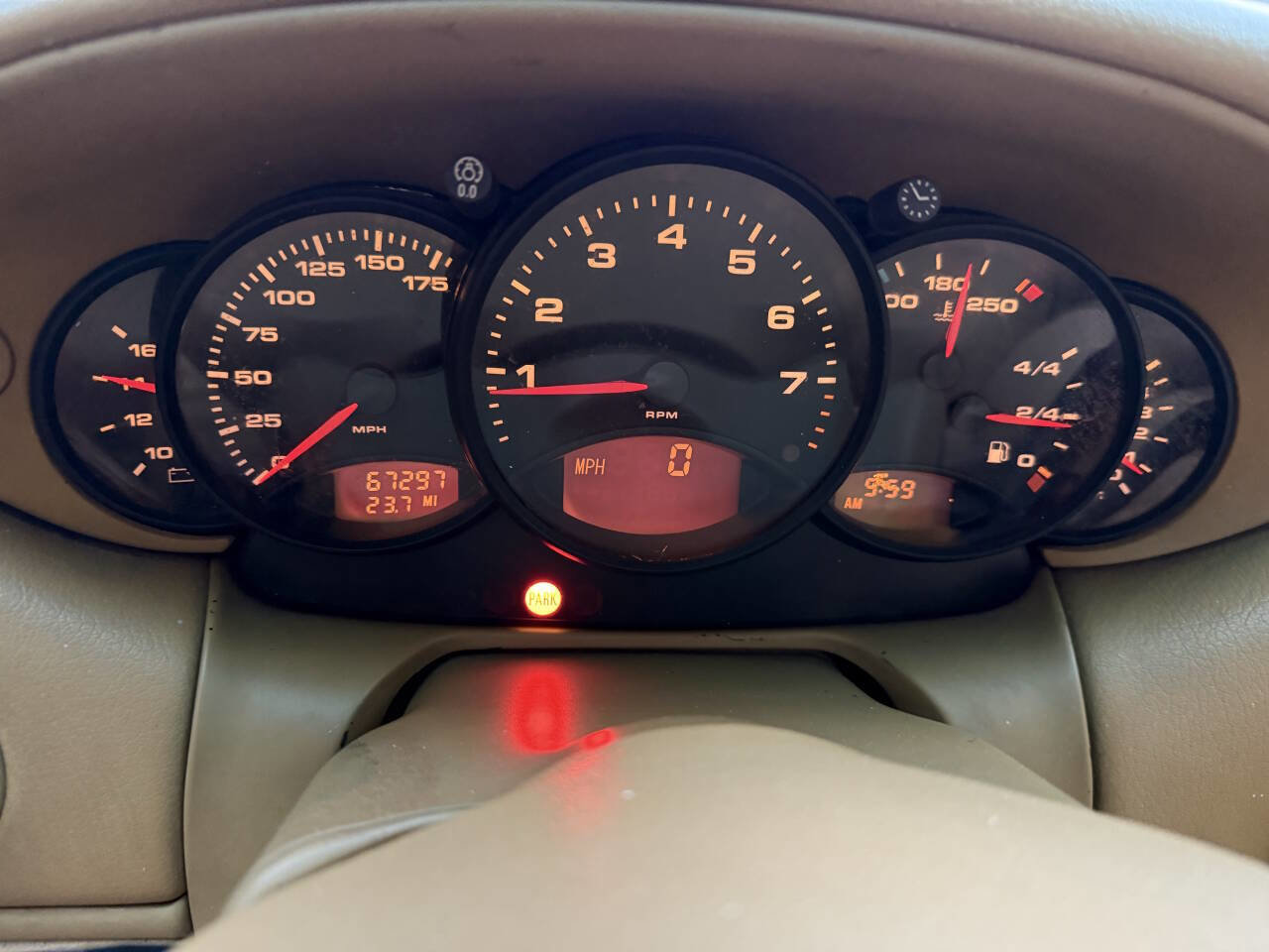 Used 2000 Porsche 911 Carrera image 26