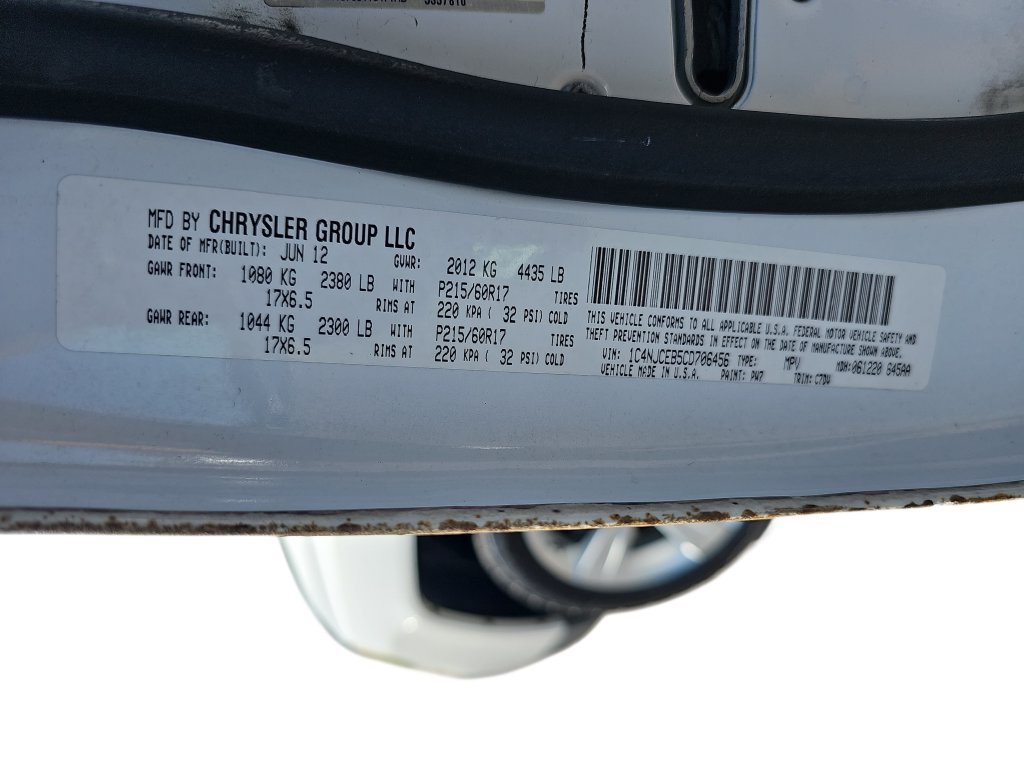 Used 2012 Jeep Compass Latitude FWD image 31