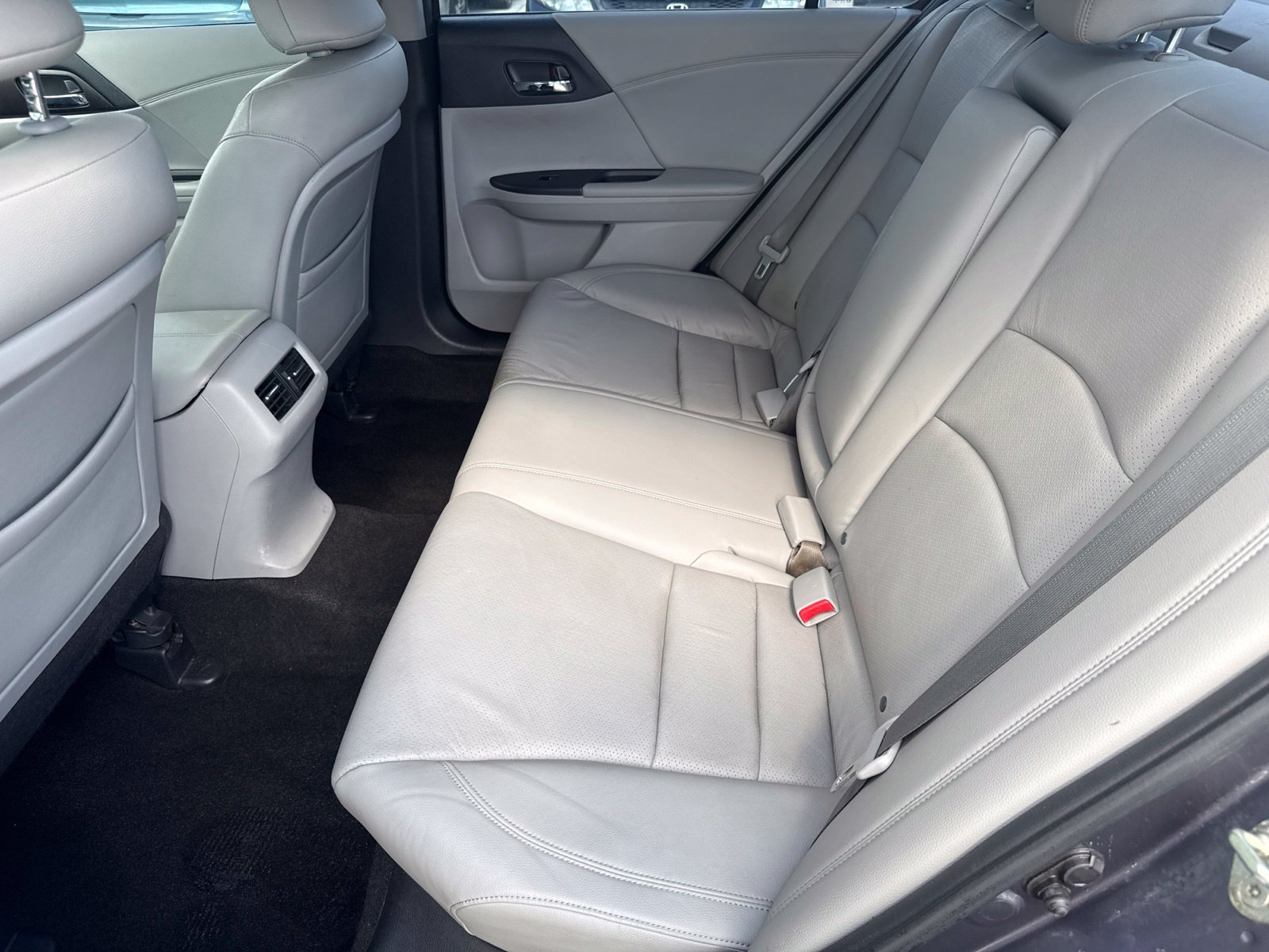 Used 2014 Honda Accord EX-L image 21