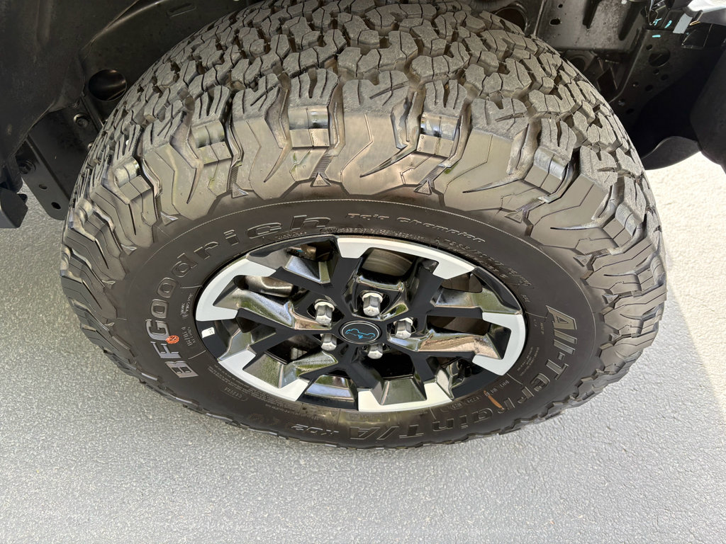 Used 2025 Jeep Wrangler Unlimited Rubicon 4xe w/ Safety Group AWD/4WD image 13