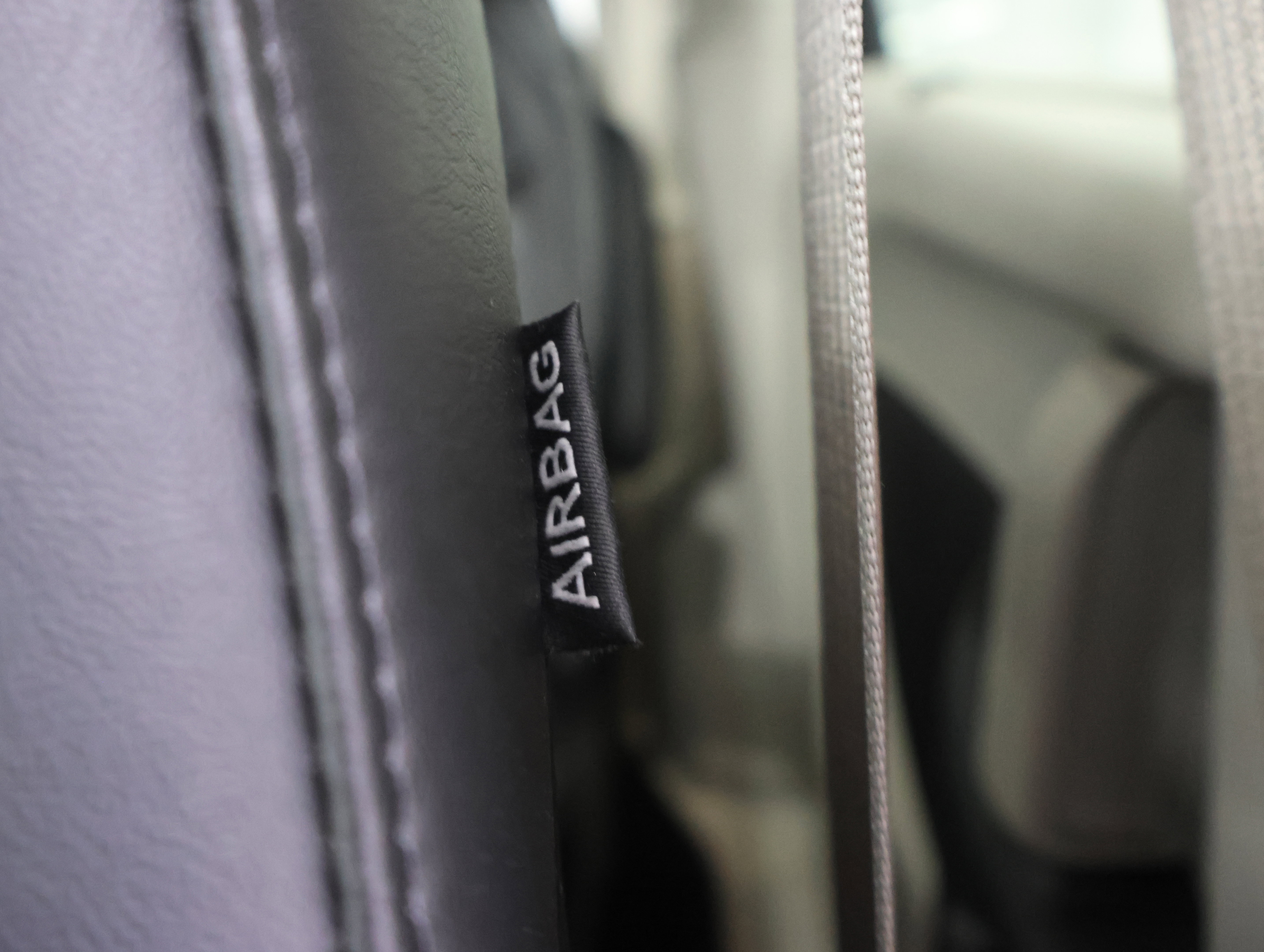 Used 2024 Chrysler Pacifica Touring-L FWD image 44