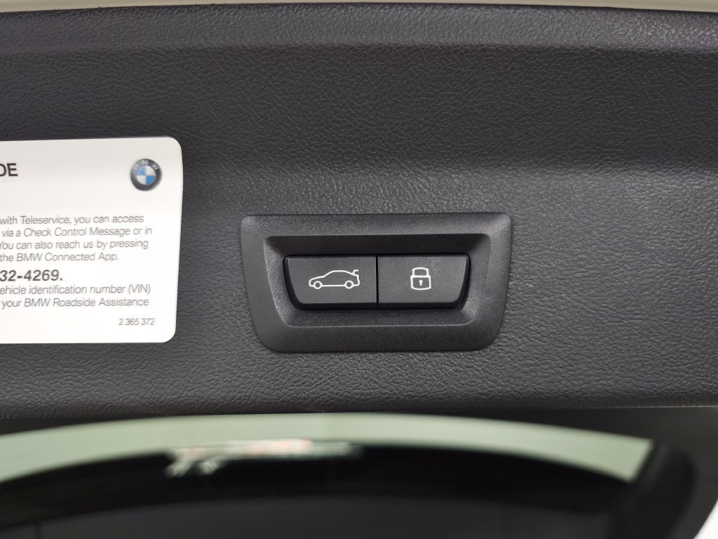 Used 2024 BMW X3 xDrive30i w/ Premium Package w/ZPA AWD/4WD image 10