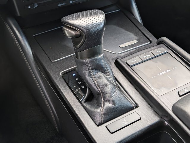 Used 2020 Lexus ES 350 F Sport w/ Accessory Package 2 FWD image 18