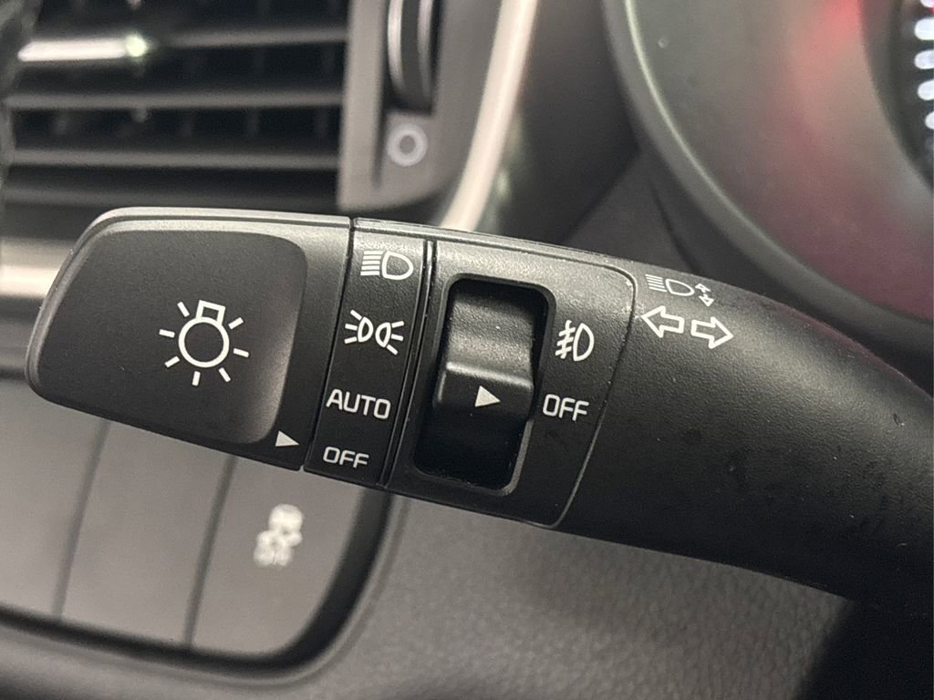 Used 2017 Kia Sorento EX image 24