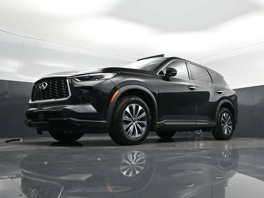 Used 2023 INFINITI QX60 Pure image 39