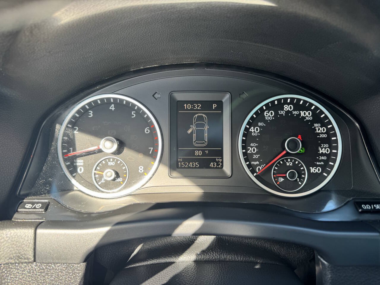 Used 2014 Volkswagen Tiguan SEL AWD/4WD image 19