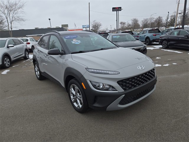 Certified 2023 Hyundai Kona SEL w/ Cargo Package image 4