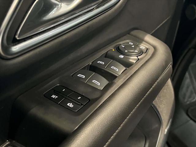 Used 2024 Chevrolet Suburban LT image 15