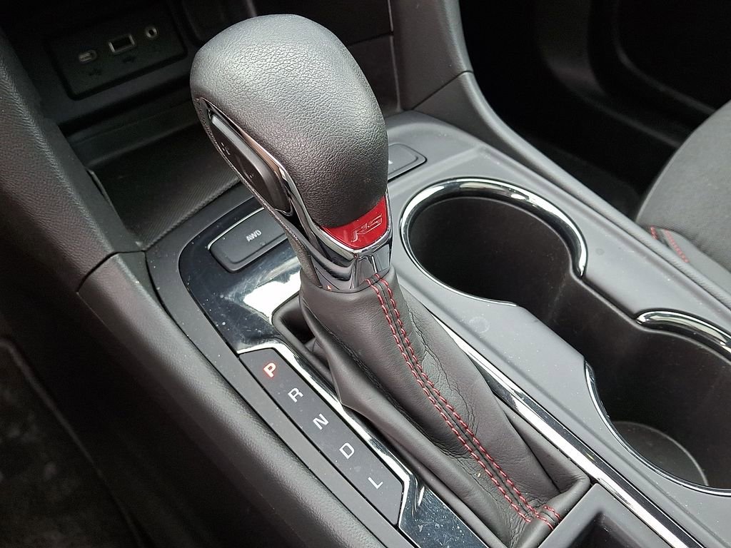 Used 2024 Chevrolet Equinox RS image 16