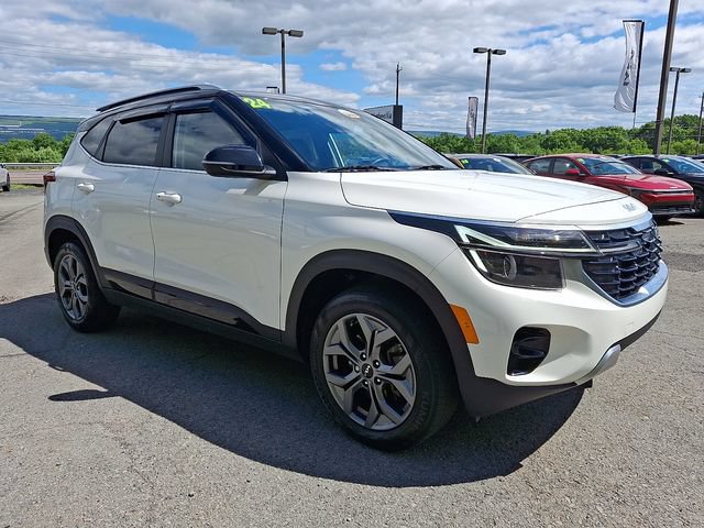 Used 2024 Kia Seltos S AWD/4WD image 7