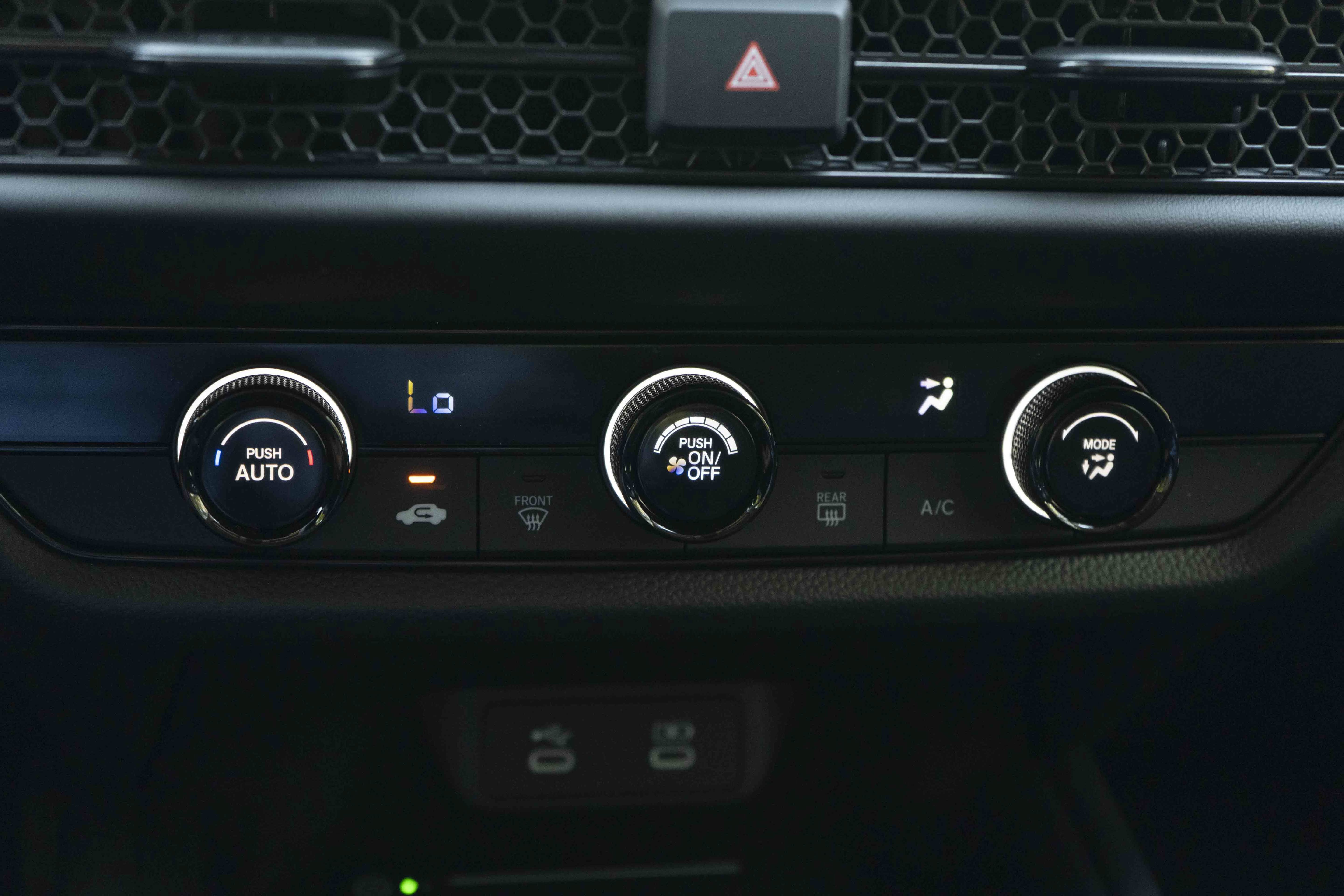 Certified 2027 Honda HR-V LX image 33