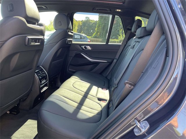 Used 2021 BMW X5 xDrive40i w/ Convenience Package image 27