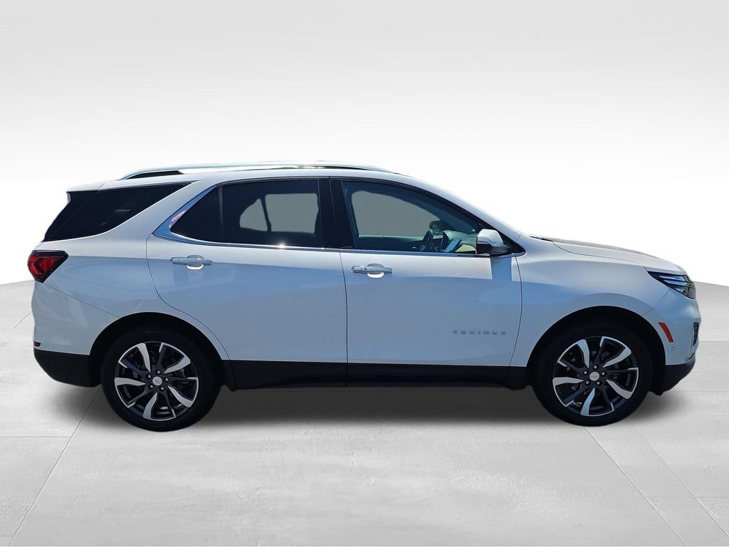 Used 2024 Chevrolet Equinox Premier AWD/4WD image 5