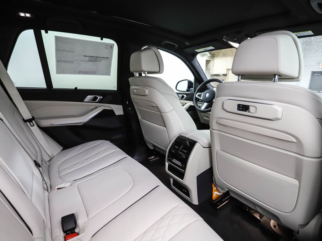 New 2026 BMW X5 xDrive40i w/ Executive Package image 26