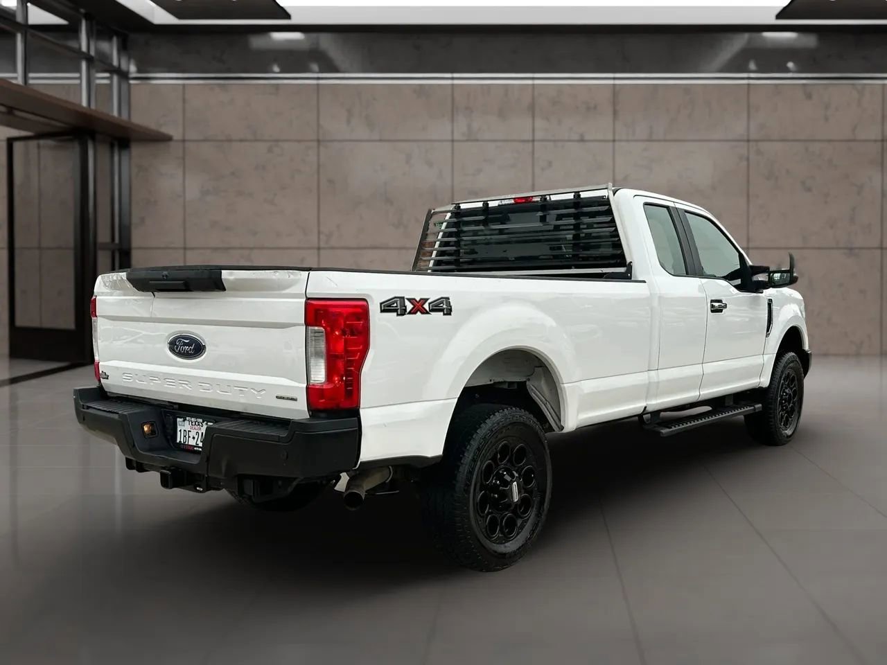 Used 2019 Ford F250 XL w/ Power Equipment Group AWD/4WD image 5