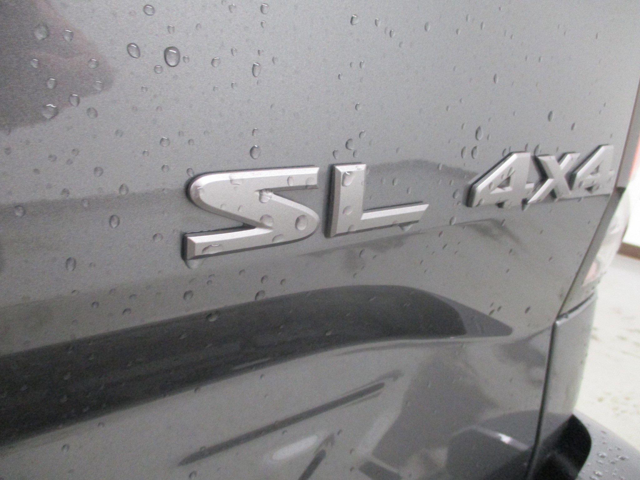 New 2025 Nissan Frontier SL image 5