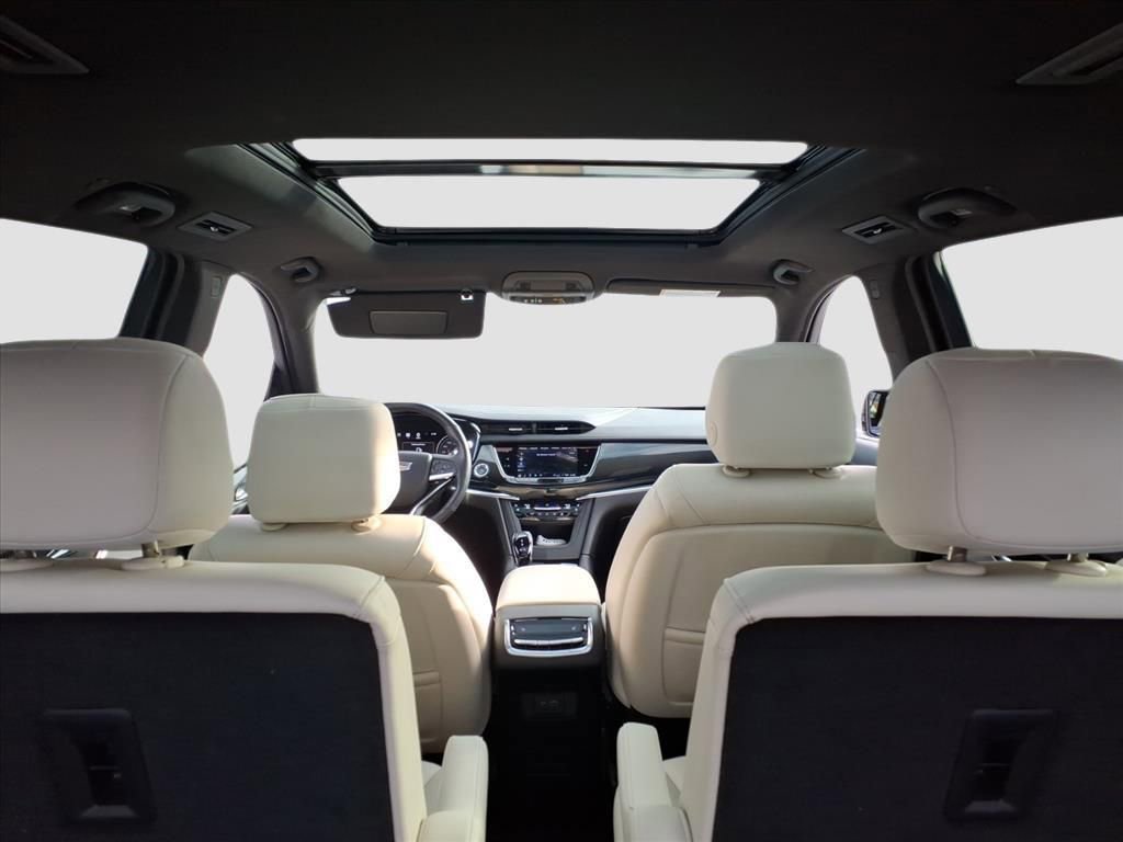 Used 2023 Cadillac XT6 Sport w/ Technology Package image 20