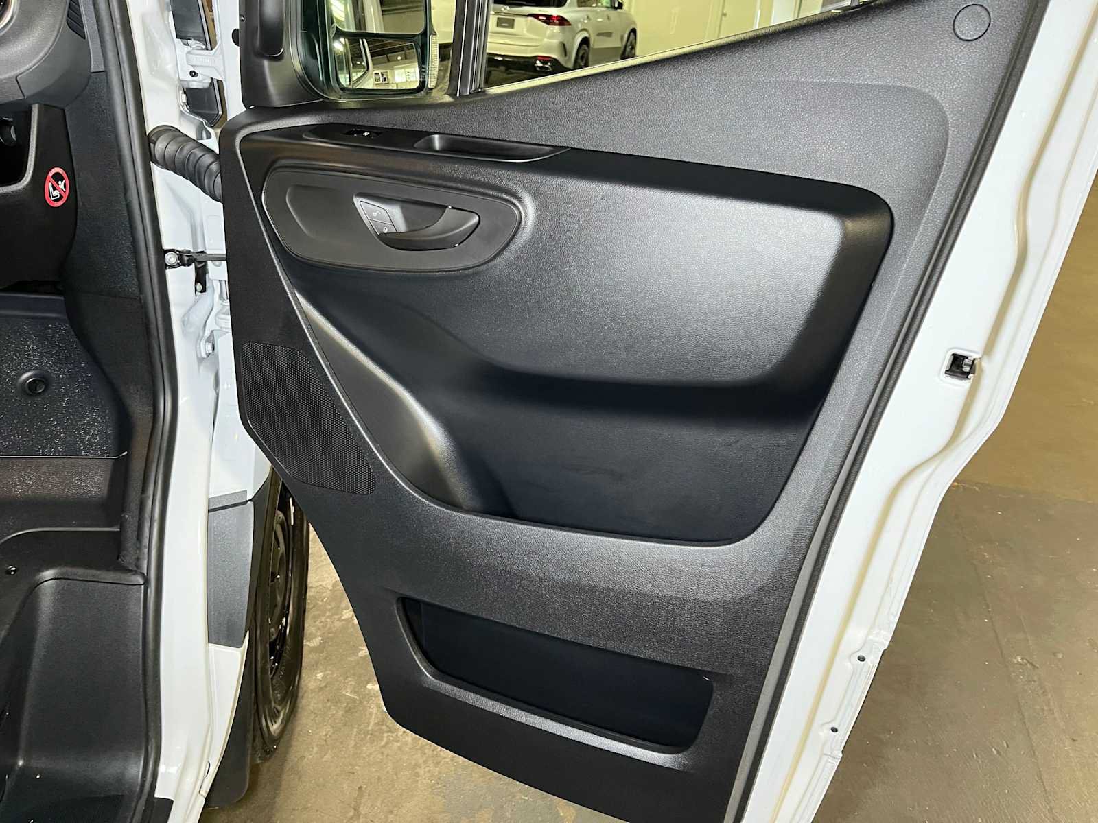Used 2026 Mercedes-Benz Sprinter 2500 image 10