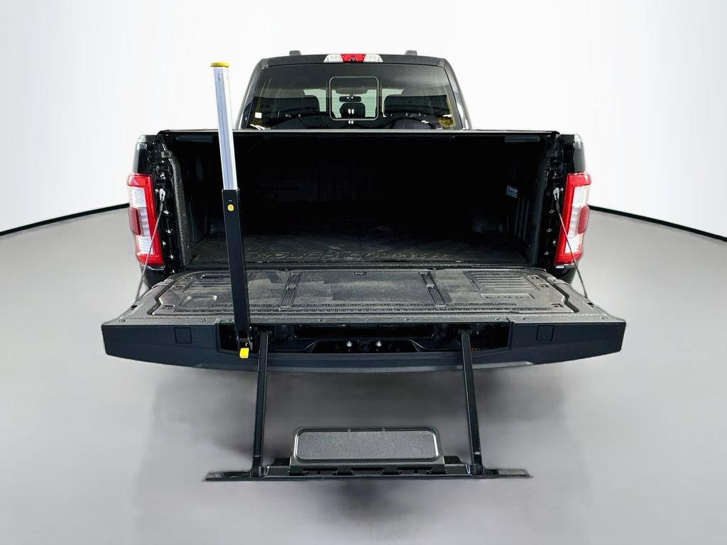 Used 2021 Ford F150 Lariat w/ Equipment Group 502A High AWD/4WD image 30