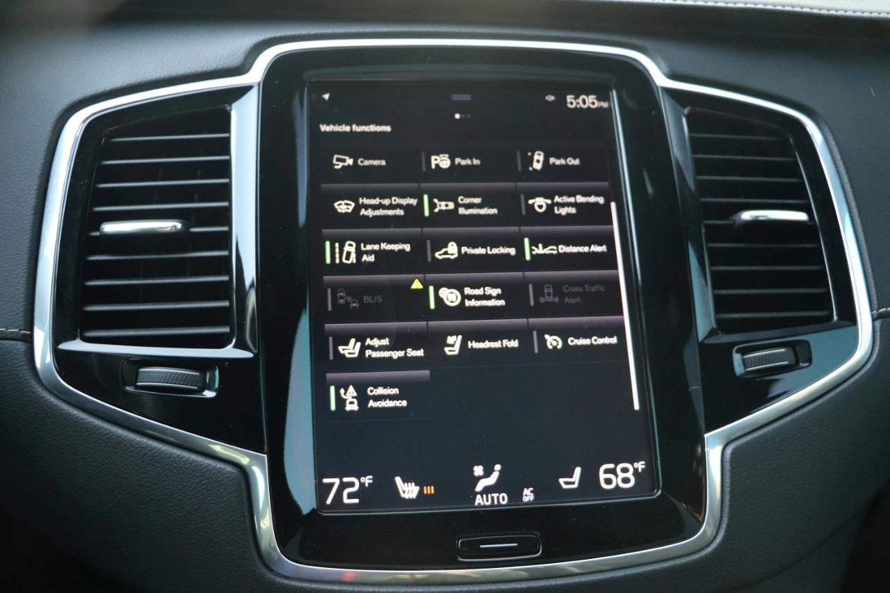 Used 2019 Volvo XC90 T6 R-Design w/ Advanced Package image 21