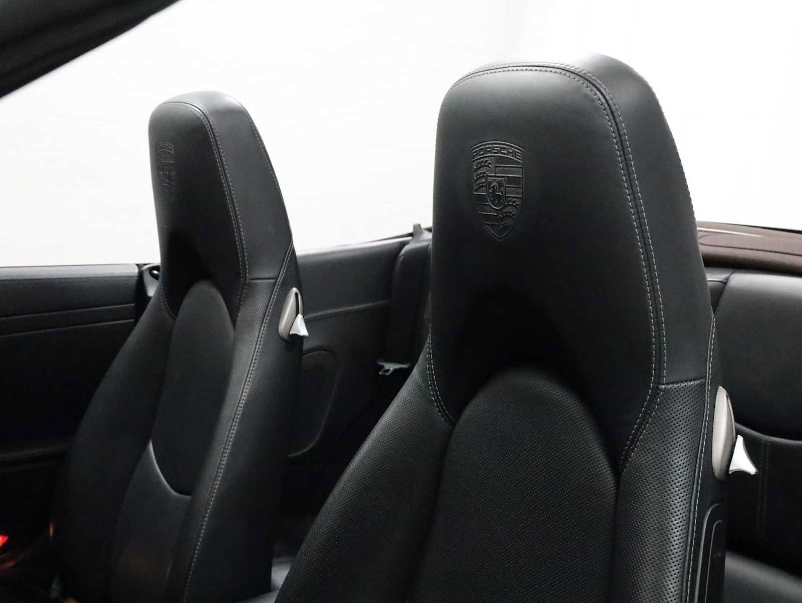 Used 2012 Porsche 911 Carrera 4S AWD/4WD image 19