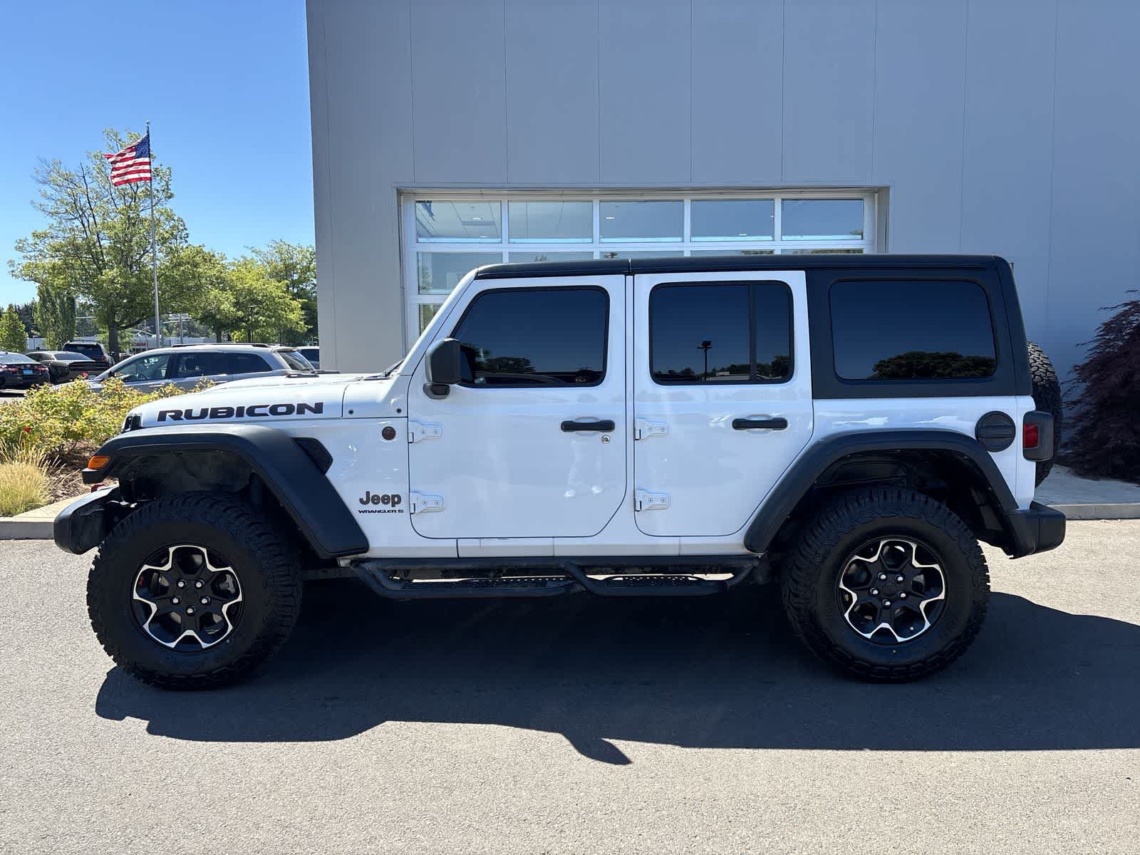 Certified 2023 Jeep Wrangler Unlimited Rubicon AWD/4WD image 2