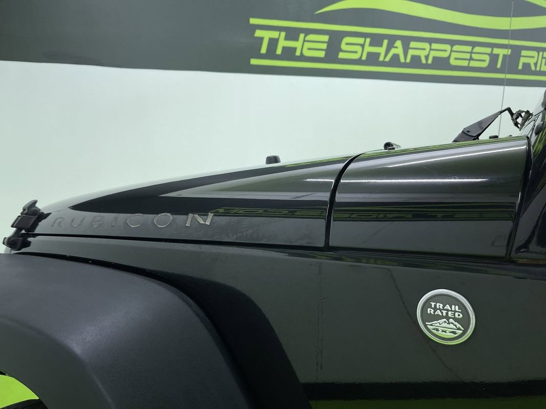 Used 2008 Jeep Wrangler Unlimited Rubicon w/ Dual Top Group image 13