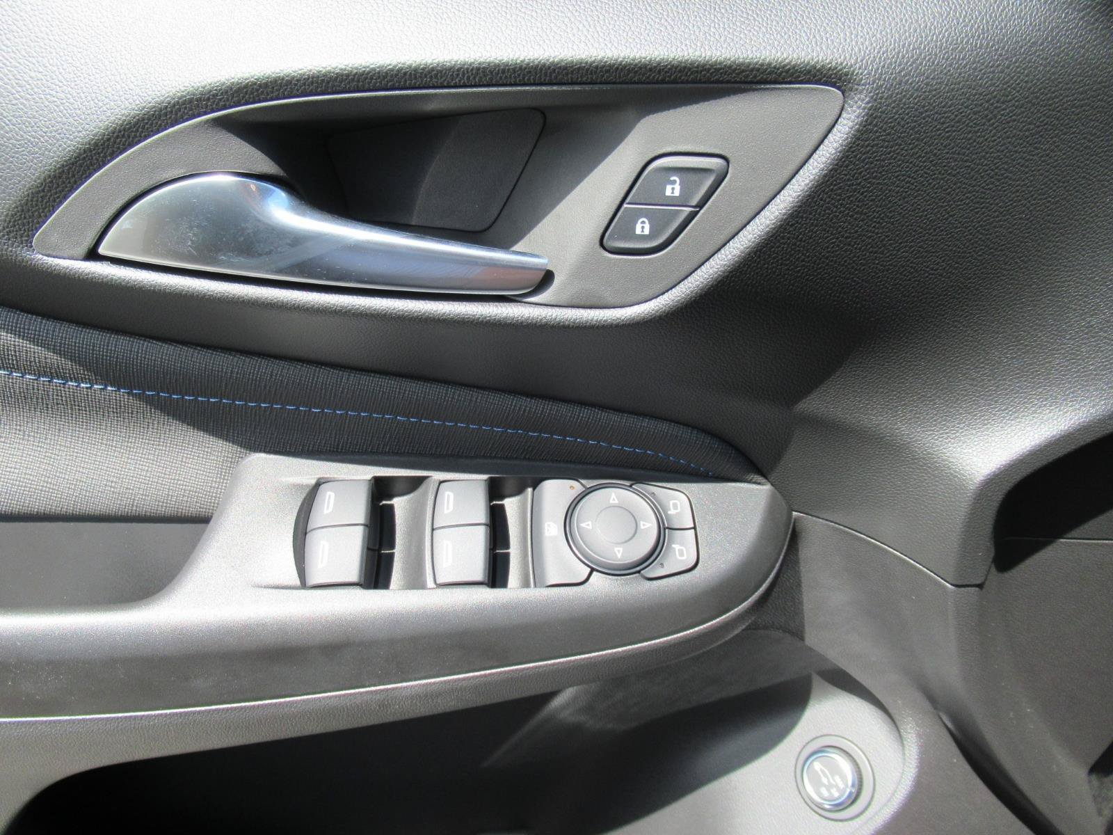 New 2026 Buick Envista Sport Touring w/ Convenience I Package FWD image 21