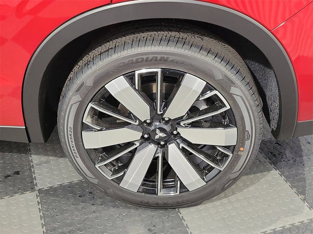 New 2025 Mitsubishi Outlander SE image 9