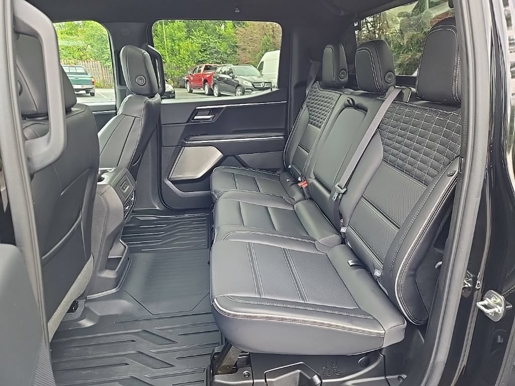 Used 2026 GMC Sierra EV Denali AWD/4WD image 47