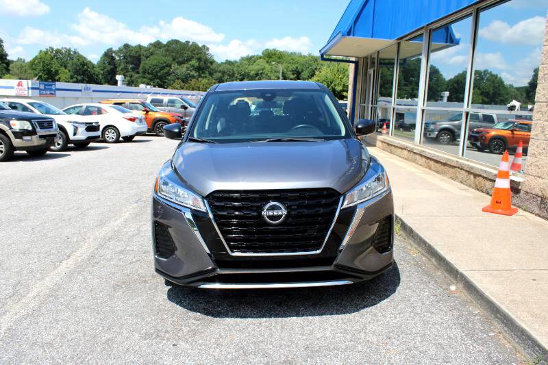 Used 2023 Nissan Kicks S FWD image 2