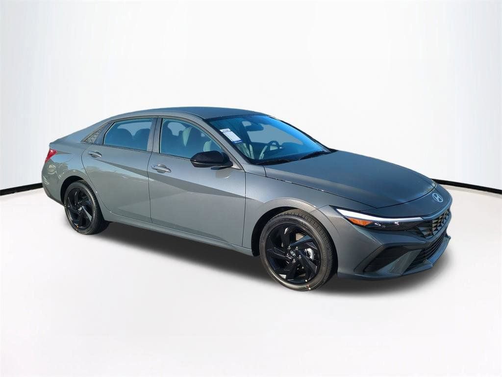 New 2026 Hyundai Elantra Sport FWD image 2