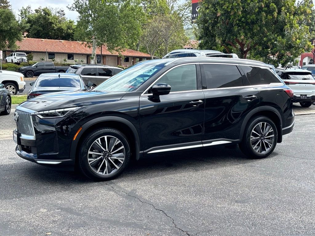 Certified 2026 INFINITI QX60 Luxe w/ Cargo Package image 9