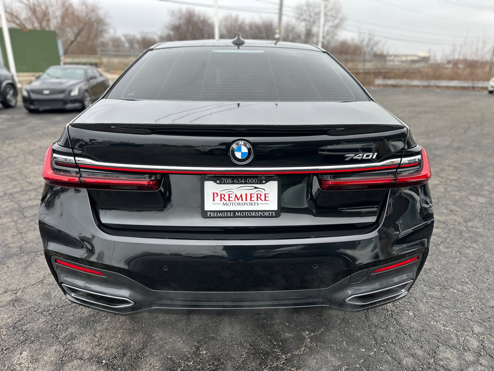 Used 2020 BMW 740i w/ M Sport Package image 4