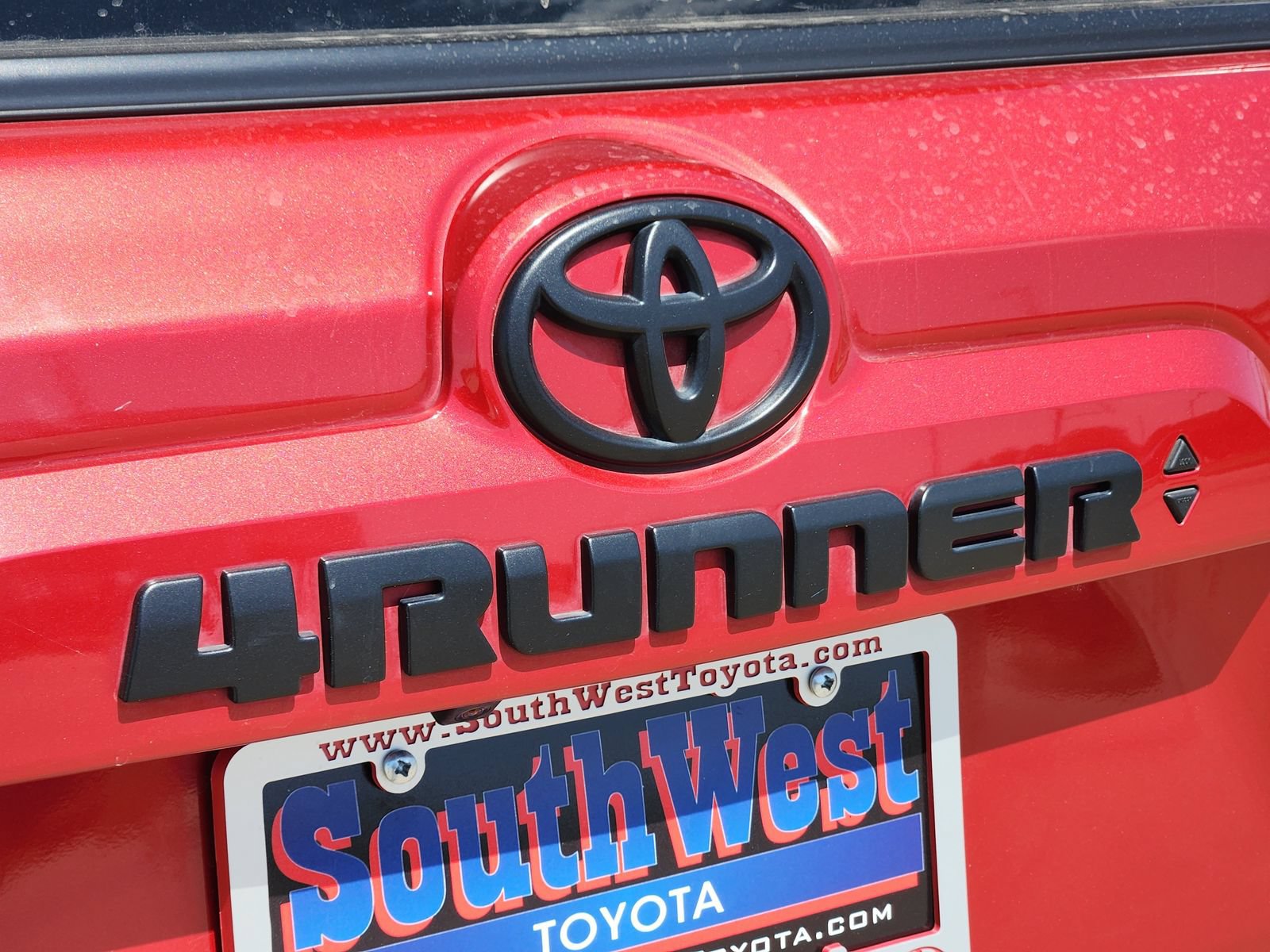 Used 2022 Toyota 4Runner SR5 Premium w/ Moonroof Package RWD image 12