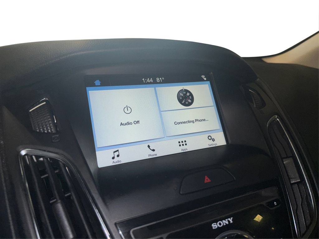 Certified 2018 Ford Focus SEL FWD image 23