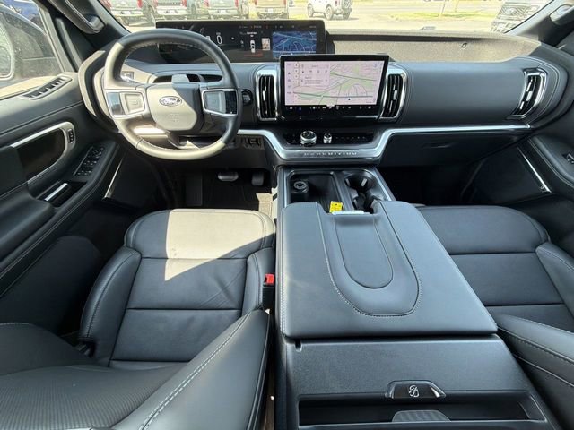 New 2026 Ford Expedition Platinum w/ Stealth Appearance Package AWD/4WD image 25