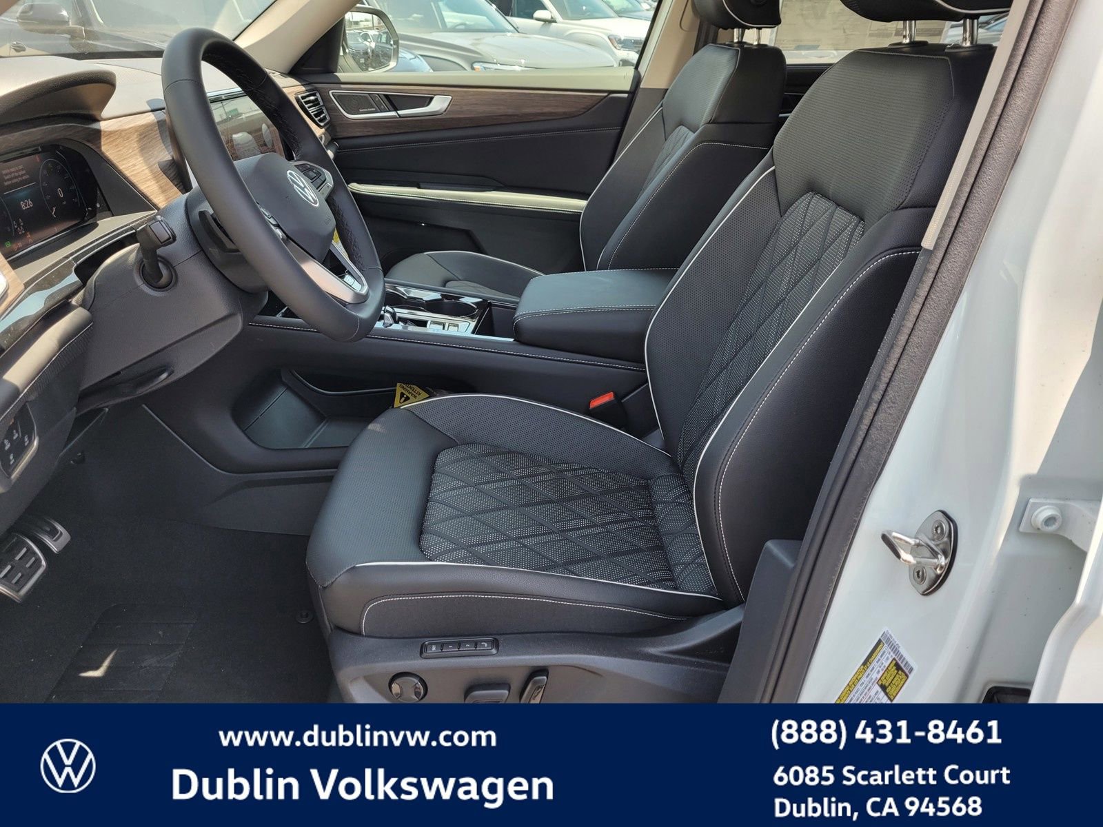 New 2025 Volkswagen Atlas SEL Premium R-Line image 15