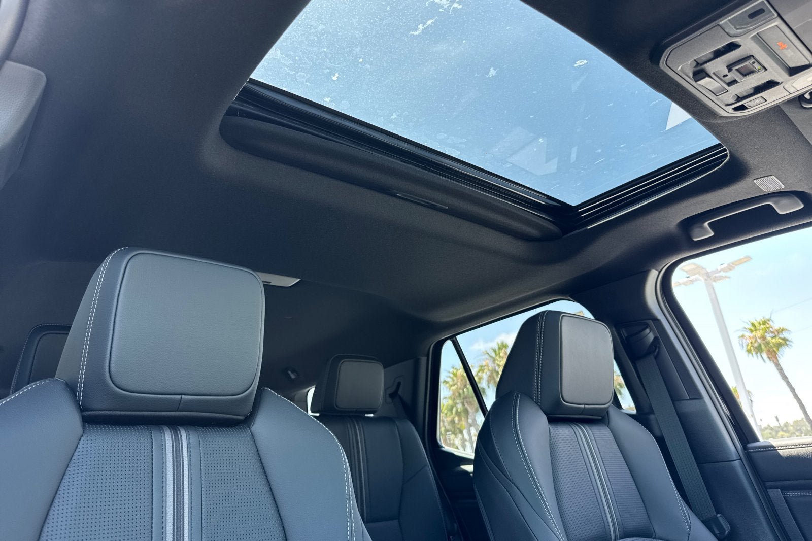 New 2026 Toyota 4Runner Limited AWD/4WD image 16